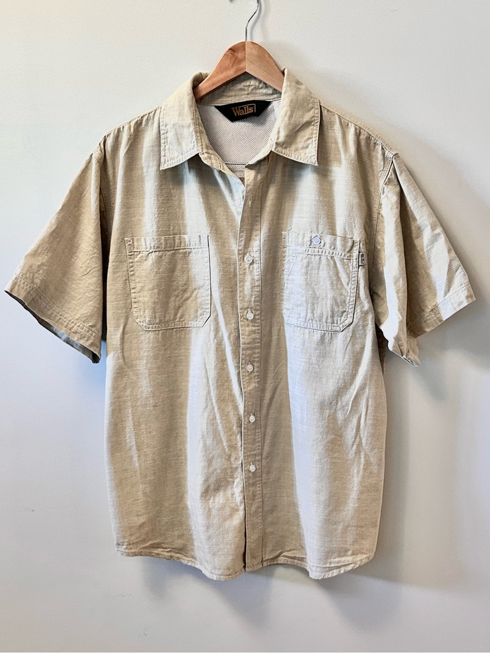 Walls Short Sleeve Button-Up Shirt 100% Cotton Work Wear Vented Back Men’s L